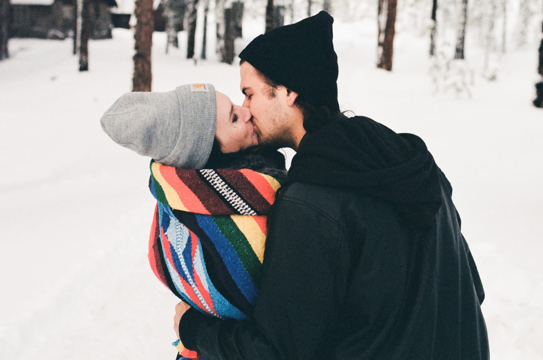 mt-lassen-winter-snow-couples-photo-2